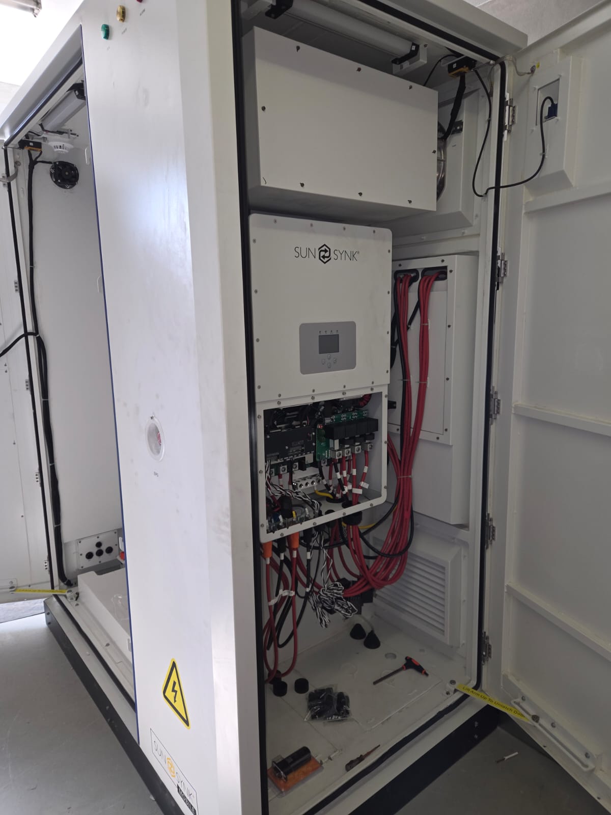 Commercial solar installation detail